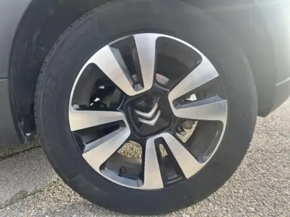 Photo 10 Citroën C3  1.2 PureTech 110ch S&S Shine EAT6