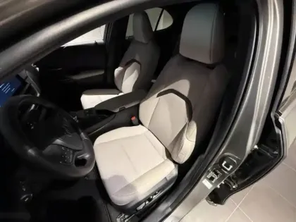 Photo 9 Lexus UX  250h 2WD Le Plus MY22