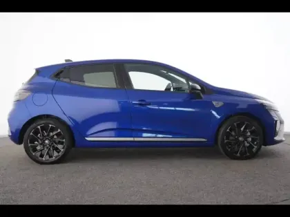 Photo 5 Renault Clio  1.6 E-Tech 145ch full hybrid esprit Alpine - 24