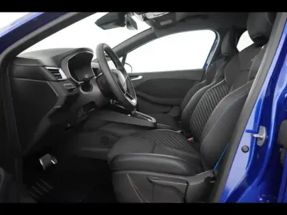 Photo 14 Renault Clio  1.6 E-Tech 145ch full hybrid esprit Alpine - 24