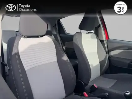 Photo 5 Toyota Yaris  70 VVT-i Ultimate 5p