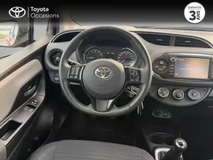 Photo 8 Toyota Yaris  70 VVT-i Ultimate 5p