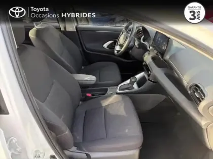 Photo 20 Toyota Yaris Gén. IV Ph1 NG Dynamic 5