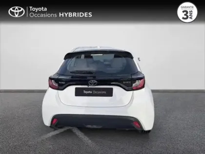 Photo 18 Toyota Yaris Gén. IV Ph1 NG Dynamic 5