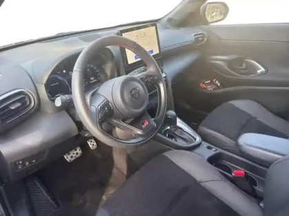 Photo 14 Toyota Yaris  Cross 130h GR Sport MY25