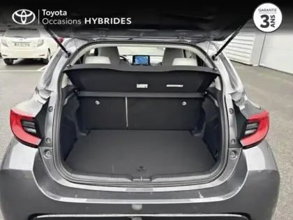 Photo 9 Toyota Yaris  116h Iconic 5p MY22