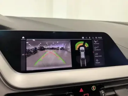 Photo 13 BMW Serie 1 Série 1 116dA 116ch Business Design DKG7