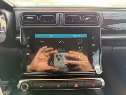 Photo 13 Citroën C3  1.5 BlueHDi 100ch S&S PLUS