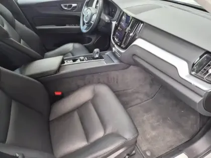 Photo 14 Volvo Xc60 Gén. II Ph2 Inscription Business 5