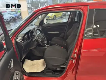 Photo 8 Suzuki Swift  1.2 Dualjet Hybrid 83ch Pack
