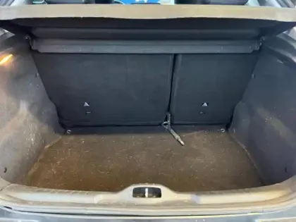 Photo 6 Citroën C4  Cactus PureTech 110ch S&S C-Series E6.d