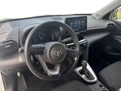 Photo 14 Toyota Yaris  Cross 116h Dynamic MC24