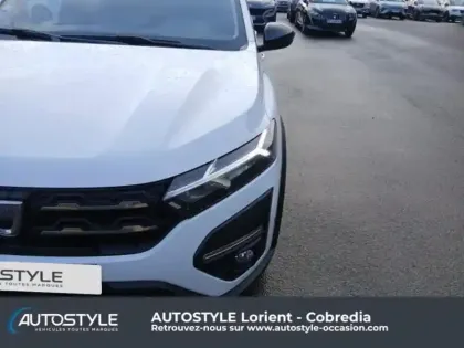 Photo 10 Dacia Jogger  1.0 ECO-G 100ch Extreme+ 7 places