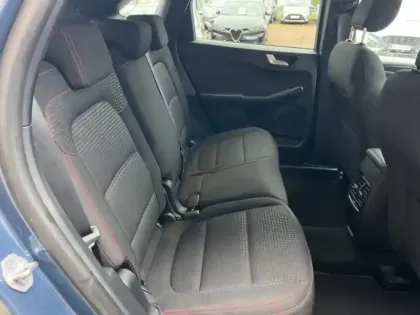 Photo 11 Ford Kuga  2.5 Duratec 190ch FHEV E85 ST-Line BVA