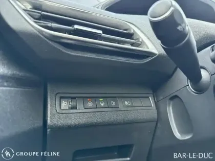 Photo 12 Peugeot 3008  HYBRID 225ch Allure Pack e-EAT8