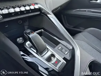 Photo 13 Peugeot 3008  HYBRID 225ch Allure Pack e-EAT8