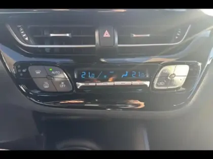 Photo 13 Toyota C-HR  122h Edition 2WD E-CVT MY20