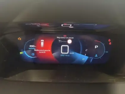 Photo 12 Peugeot 2008  1.5 BlueHDi 130ch S&S Allure Business EAT8