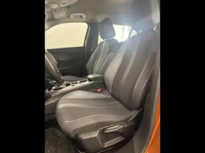 Photo 10 Peugeot 2008  1.5 BlueHDi 130ch S&S Allure Business EAT8