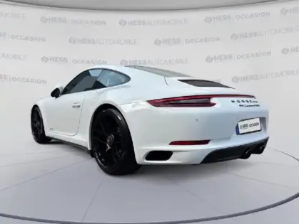 Photo 37 Porsche 911 Gén. V (991) Ph2 Carrera 4 GTS 2