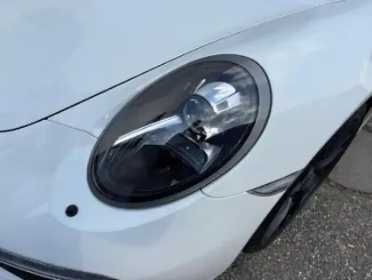 Photo 57 Porsche 911 Gén. V (991) Ph2 Carrera 4 GTS 2