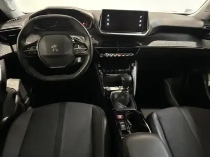 Photo 7 Peugeot 2008  1.2 PureTech 100ch S&S Allure