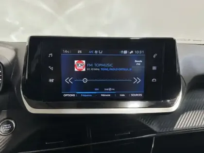 Photo 13 Peugeot 2008  1.2 PureTech 100ch S&S Allure