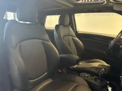 Photo 8 Mini Mini  Cooper SE 184ch Edition Premium Plus BVA 5CV