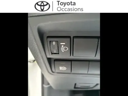 Photo 14 Toyota Yaris  70 VVT-i Dynamic Business 5p MY22