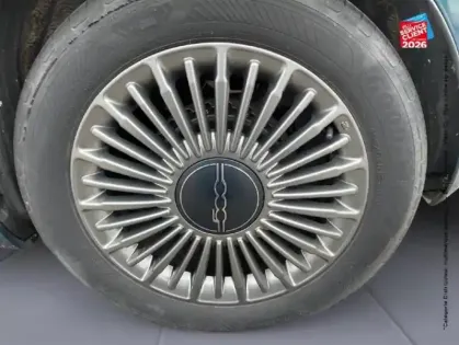 Photo 9 Fiat 500  3+1 e 118ch Icône GPS