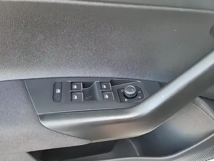 Photo 12 Volkswagen Taigo  1.0 TSI 110ch Style DSG7