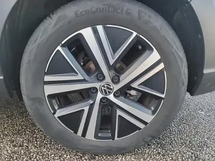 Photo 10 Volkswagen Taigo  1.0 TSI 110ch Style DSG7