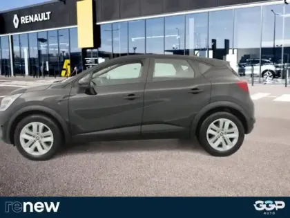 Photo 10 Renault Captur  1.6 E-Tech hybride 145ch Equilibre