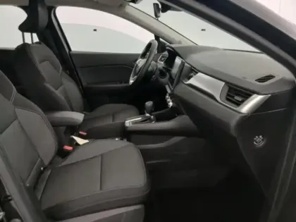 Photo 13 Renault Captur  1.6 E-Tech hybride 145ch Equilibre