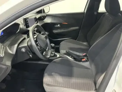 Photo 8 Peugeot 208  1.2 75  Active Clim Carplay Bluetooth USB