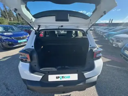 Photo 20 Citroën C3 Gén. IV Ph1 YOU 5