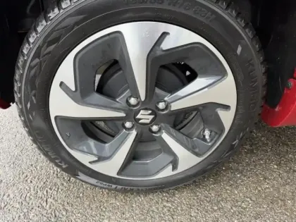 Photo 10 Suzuki Swift  1.2 Dualjet Hybrid 83ch Pack AllGrip