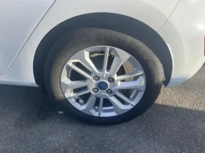 Photo 8 Ford Fiesta  1.0 Flexifuel 95ch Titanium Business 5p