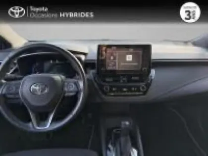 Photo 6 Toyota Corolla  122h Design