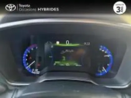 Photo 9 Toyota Corolla  122h Design