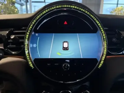 Photo 14 Mini Mini  Cooper 136ch Edition Premium BVA7