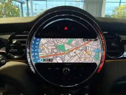 Photo 10 Mini Mini  Cooper 136ch Edition Premium BVA7