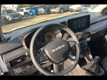 Photo 11 Dacia Sandero  1.0 TCe 90ch Stepway Essential -24