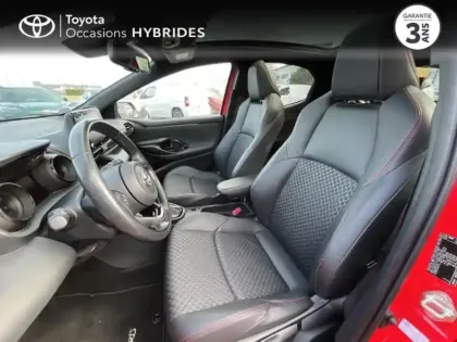 Photo 10 Toyota Yaris  116h Première 5p