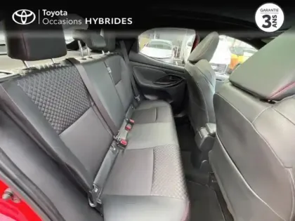 Photo 6 Toyota Yaris  116h Première 5p