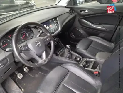 Photo 14 Opel Grandland X  1.2 Turbo 130ch ECOTEC Ultimate Sieges chauf/cuir Camera Attelage