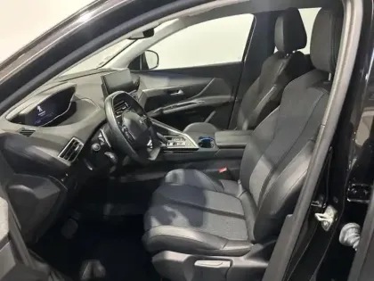 Photo 8 Peugeot 3008  1.5 BlueHDi 130ch S&S Allure Pack EAT8