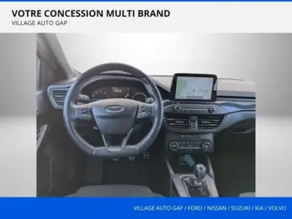 Photo 14 Ford Focus  1.0 EcoBoost 125ch mHEV ST-Line