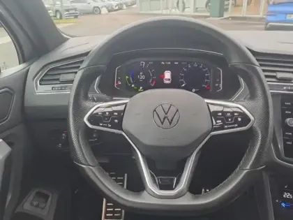 Photo 10 Volkswagen Tiguan  1.4 eHybrid 245ch R-Line DSG6