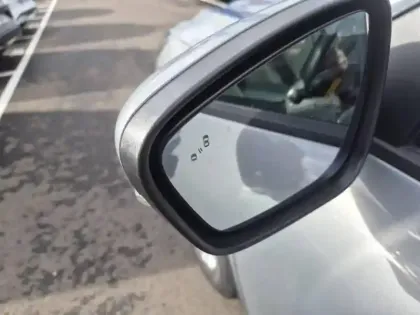 Photo 14 Ford Kuga  2.5 Duratec 180ch Hybrid FlexiFuel Titanium Business Powershift